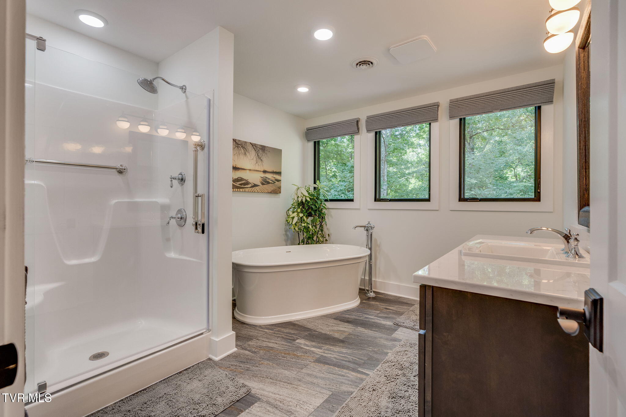 379 Hideaway Farm Road Piney Flats, TN 37686 - Photo 32 of 63 040 (1)