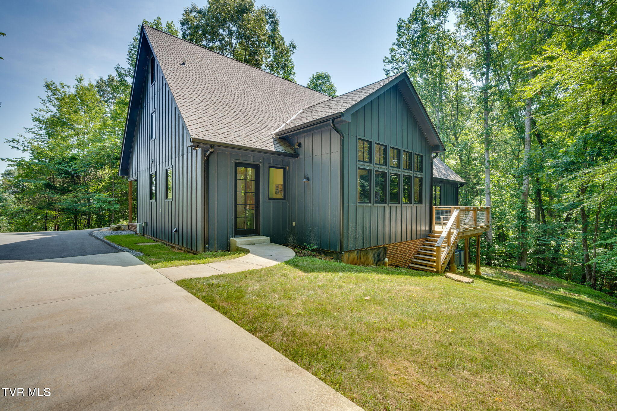 379 Hideaway Farm Road Piney Flats, TN 37686 - Photo 43 of 63 064 (1)