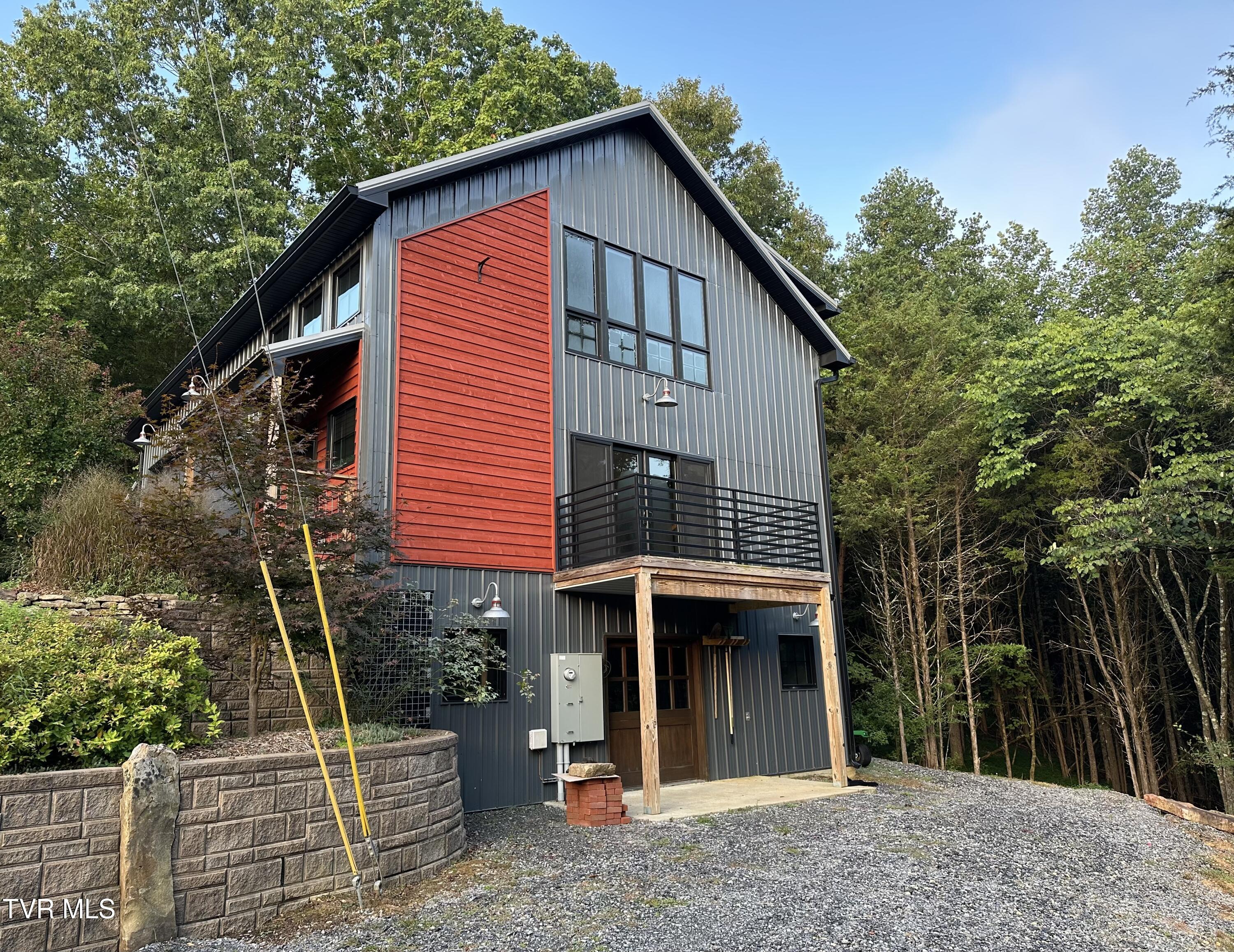 379 Hideaway Farm Road Piney Flats, TN 37686 - Photo 48 of 63 IMG_4553