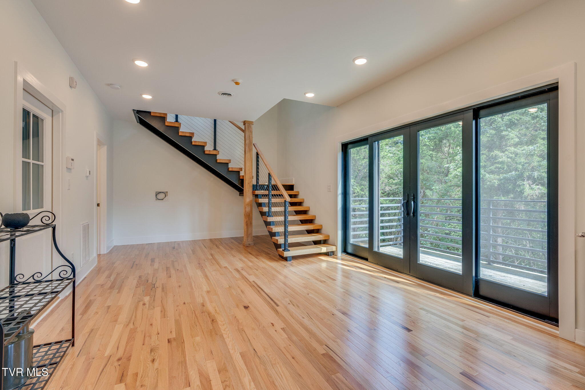 379 Hideaway Farm Road Piney Flats, TN 37686 - Photo 50 of 63 054 (1)