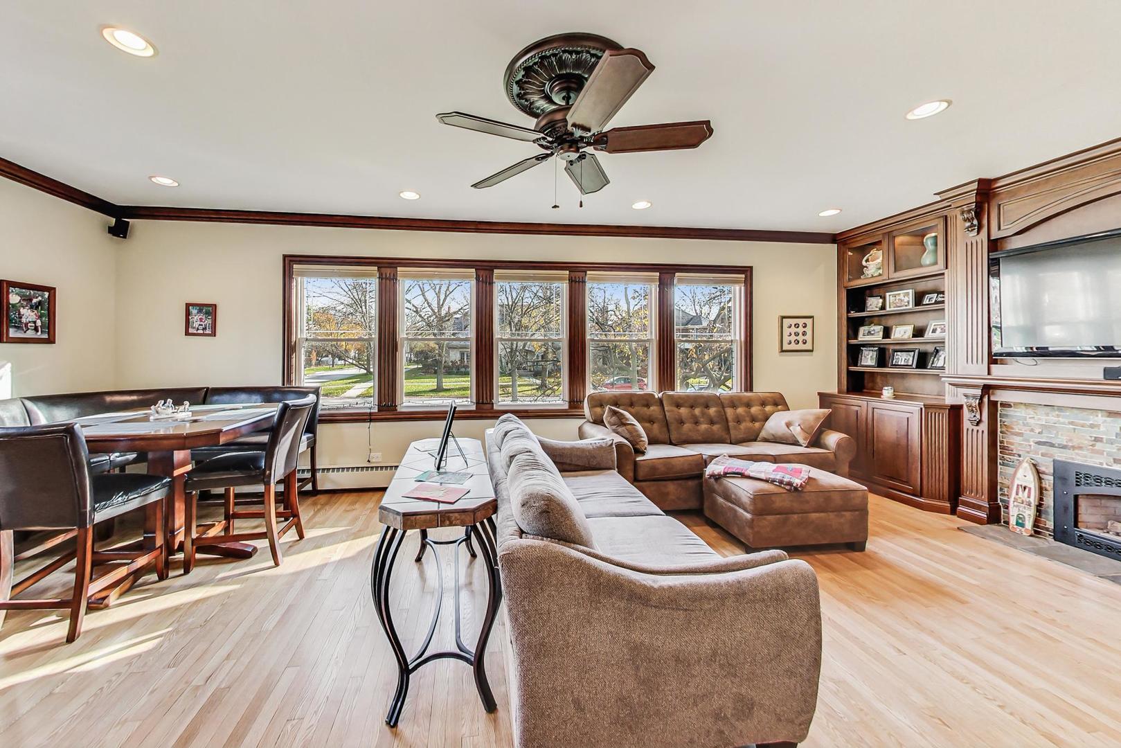 902 South Crescent Avenue Park Ridge, IL 60068 - Photo 5 of 30