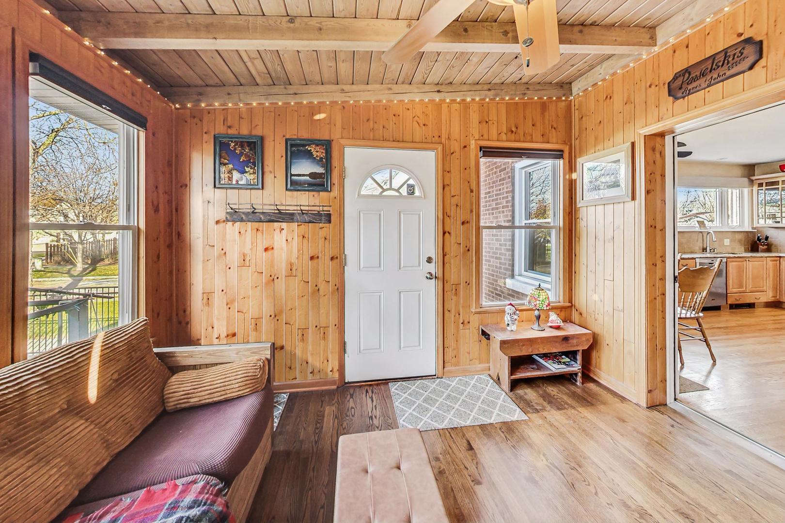 902 South Crescent Avenue Park Ridge, IL 60068 - Photo 7 of 30