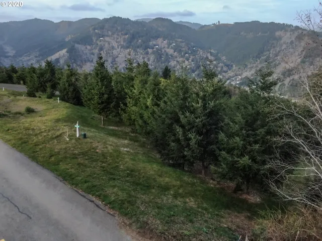 $95,000 | 98034 Crown Terrace, Brookings, OR 97415