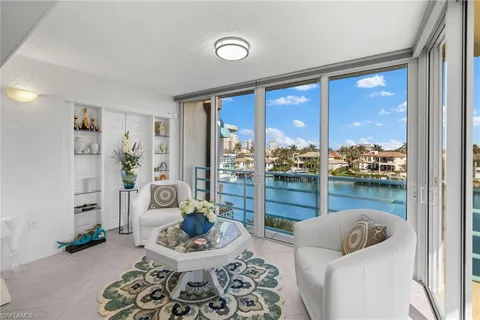 $970,000 | 255 Park Shore Drive, Unit 3341, Naples, FL 34103
