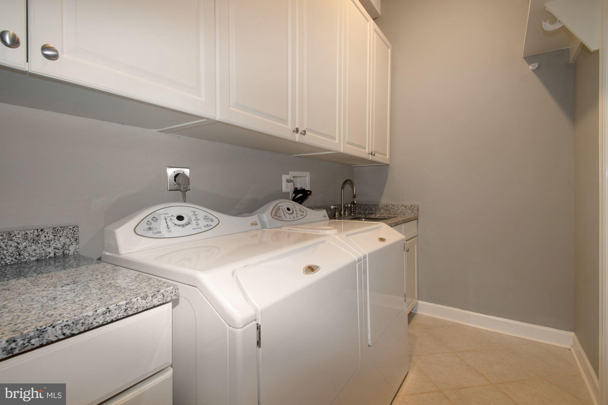 11261 South Glen Road Potomac, MD 20854 - Photo 21 of 55 Main Level Laundry Room