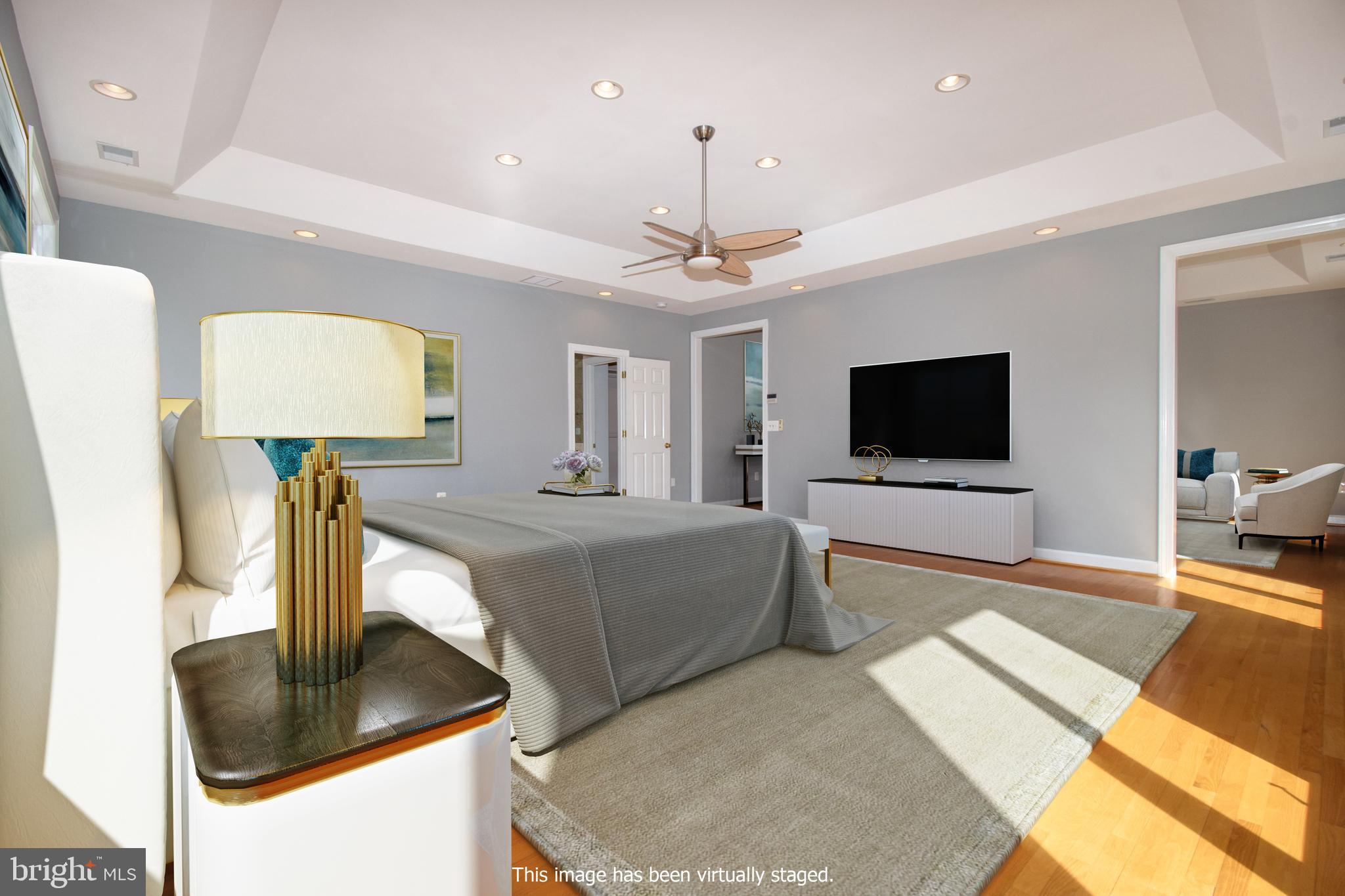 11261 South Glen Road Potomac, MD 20854 - Photo 25 of 55 Master with formal Sitting Room