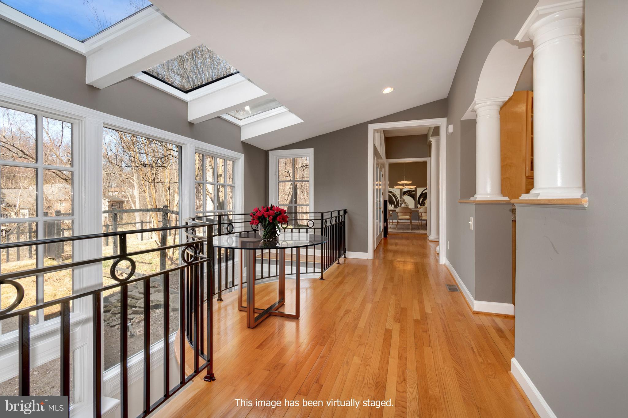 11261 South Glen Road Potomac, MD 20854 - Photo 8 of 55 Sunny breakfast 'overlook' nook with skylights