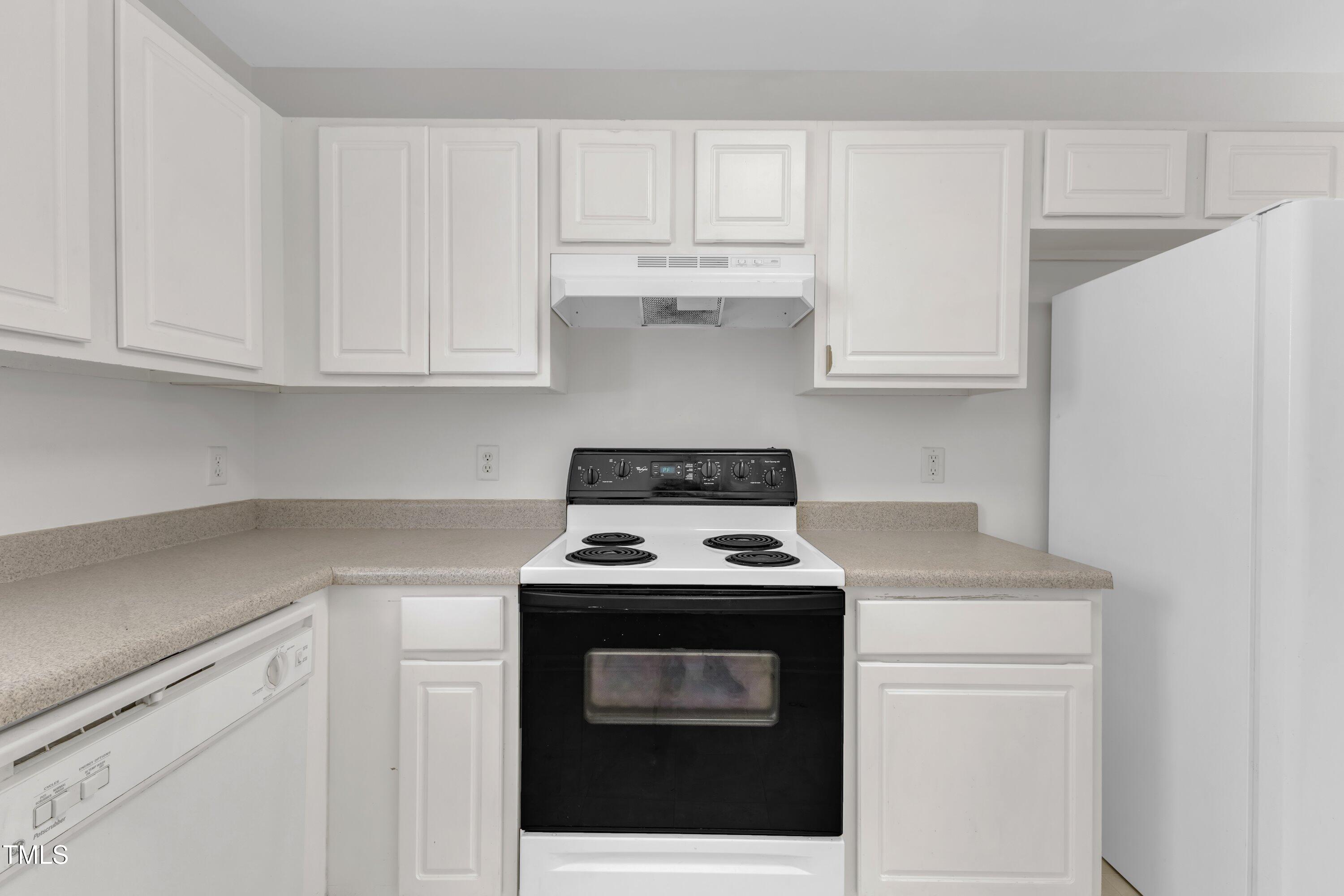 4825 Windbreak Lane Raleigh, NC 27616 - Photo 15 of 40 15-4825 Windbreak Ln-22