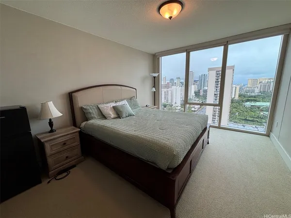 $4,100 | 1837 Kalakaua Avenue, Unit 2202, Honolulu, HI 96815