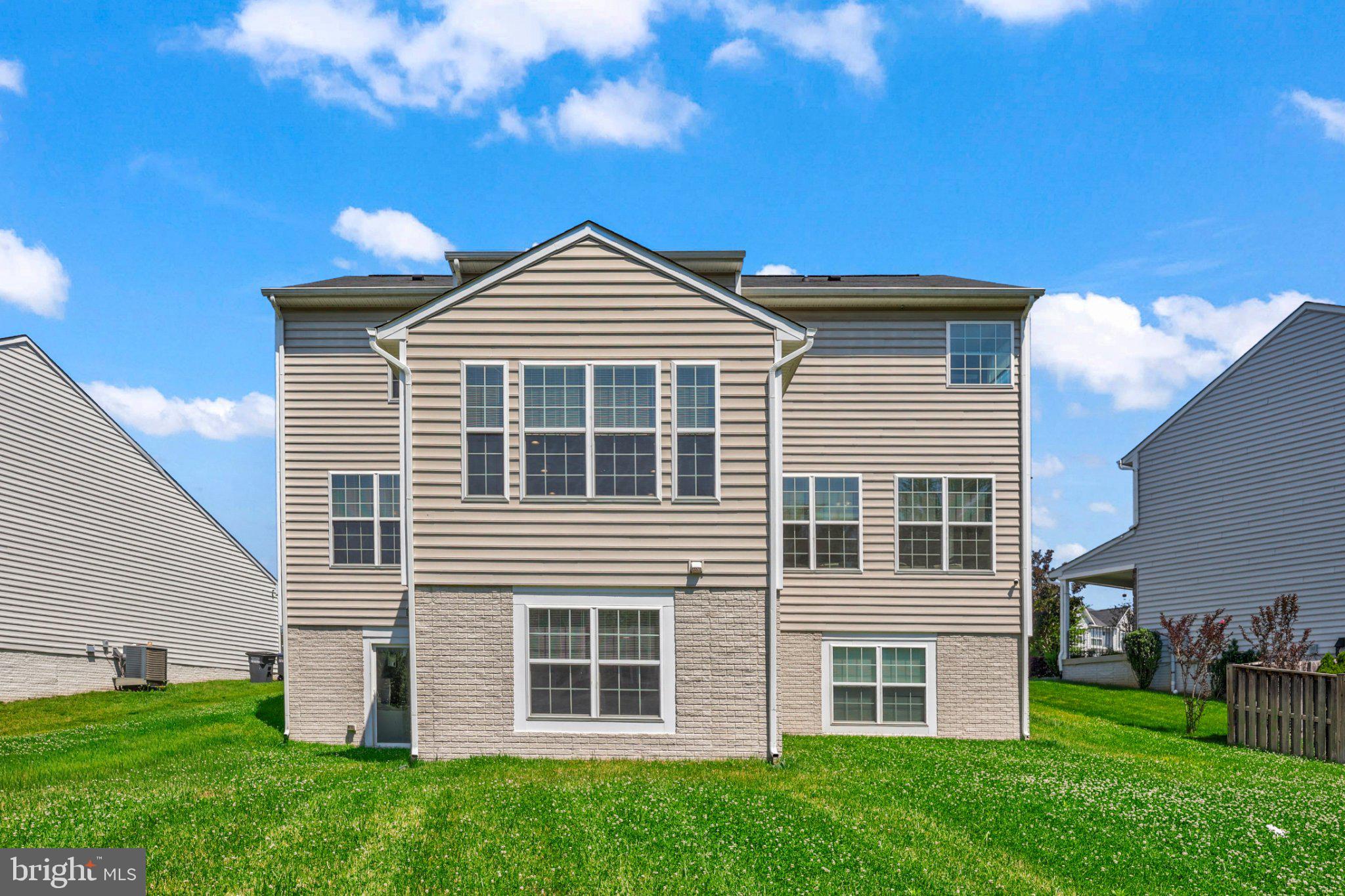 16183 Raptor Crest Lane Woodbridge, VA 22193 - Photo 36 of 51 Spacious backyard retreat awaits you!