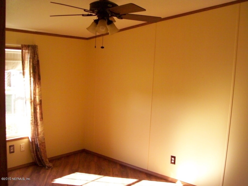 248 Tanner Road Florahome, FL 32140 - Photo 13 of 28 Bedroom 3