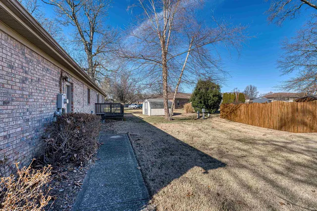 $270,000 | 5540 Kiowa Circle, Evansville, IN 47715