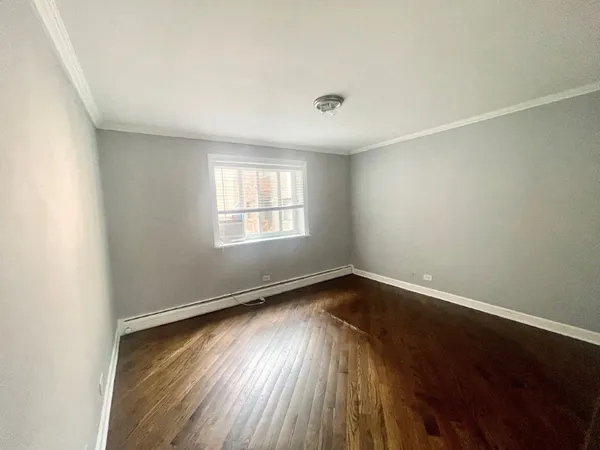$1,550 | 7306 North Winchester Avenue, Unit 205, Chicago, IL 60626