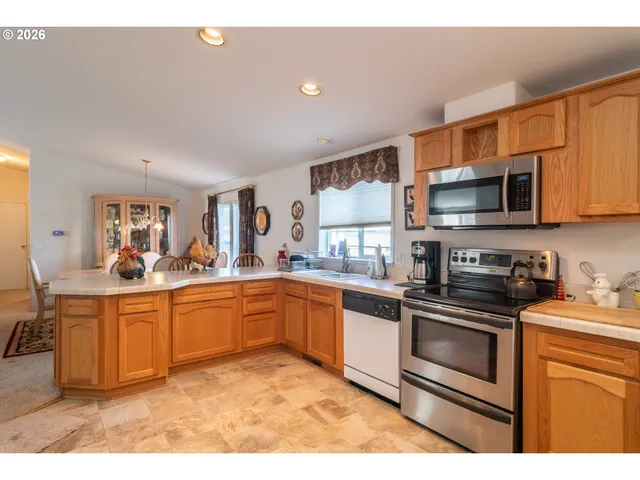 $135,000 | 104 Willamina Lane, Roseburg, OR 97470