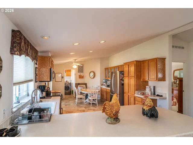 $135,000 | 104 Willamina Lane, Roseburg, OR 97470