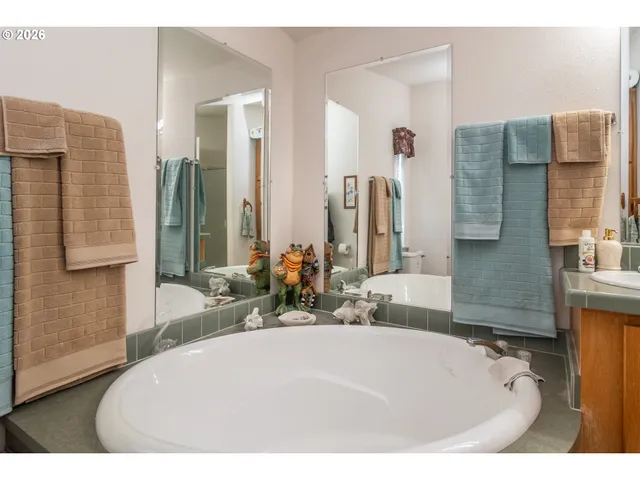 $135,000 | 104 Willamina Lane, Roseburg, OR 97470