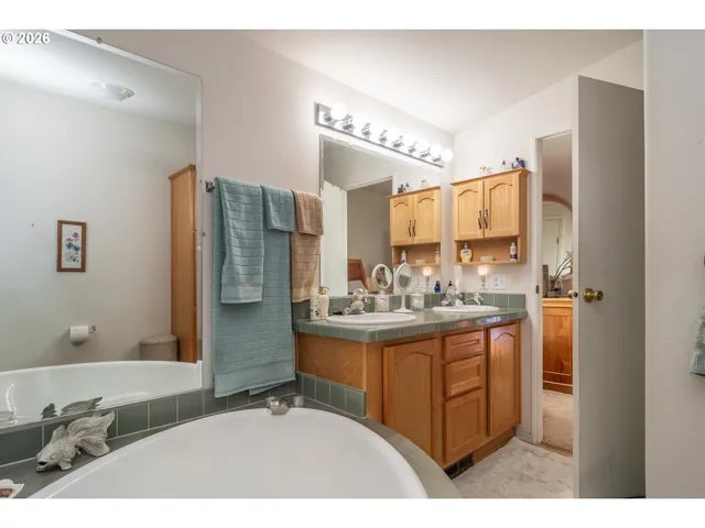 $135,000 | 104 Willamina Lane, Roseburg, OR 97470