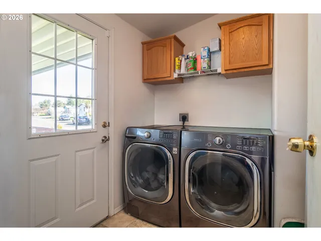 $135,000 | 104 Willamina Lane, Roseburg, OR 97470