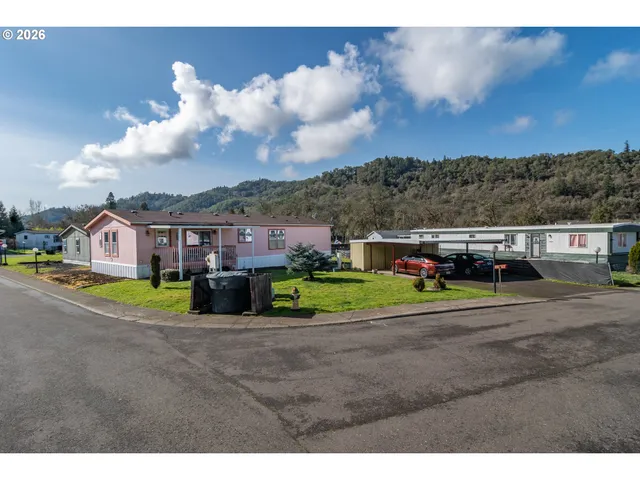 $135,000 | 104 Willamina Lane, Roseburg, OR 97470
