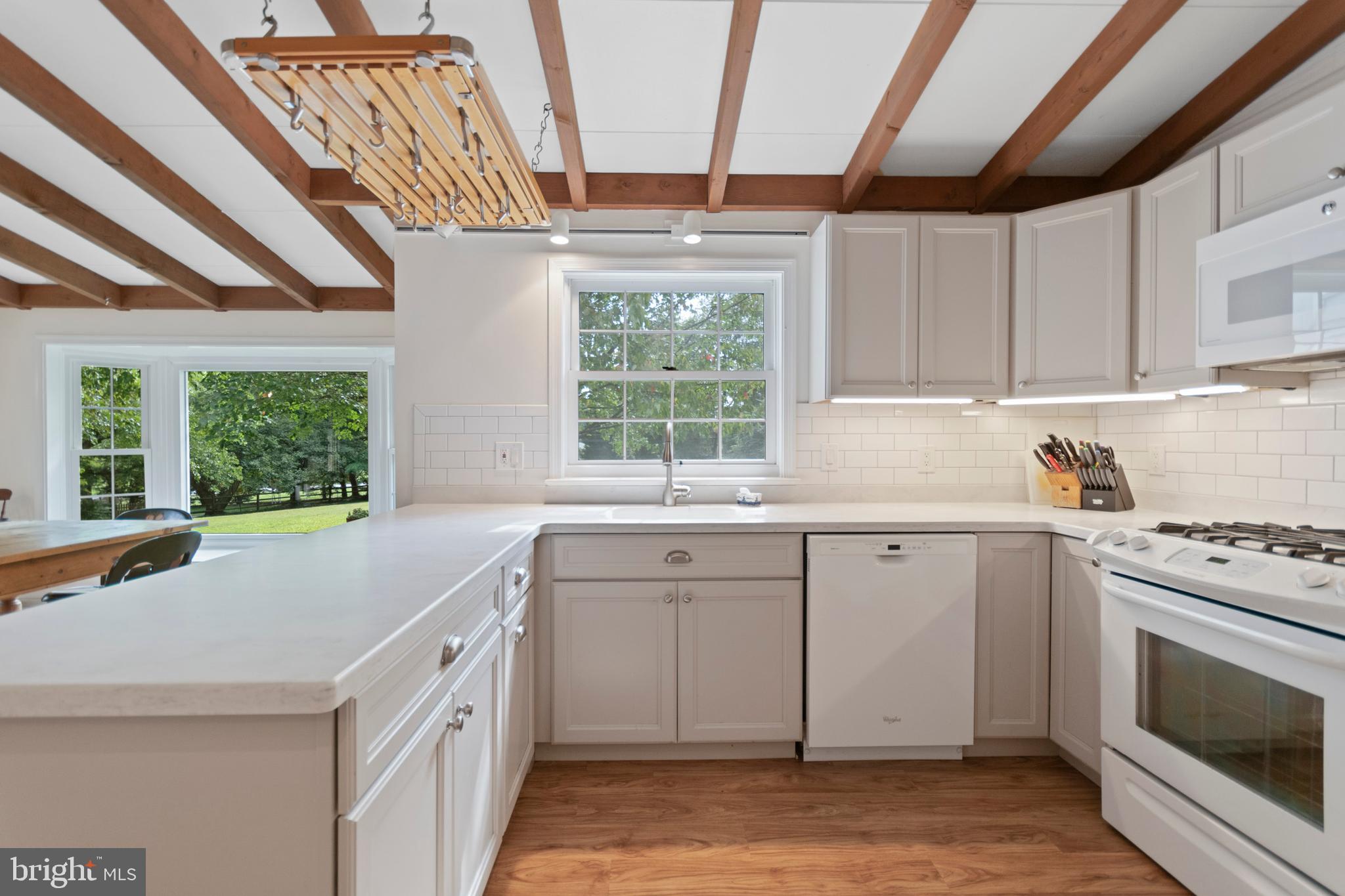 651 Laverock Road Glenside, PA 19038 - Photo 3 of 28 Gallery Image 3