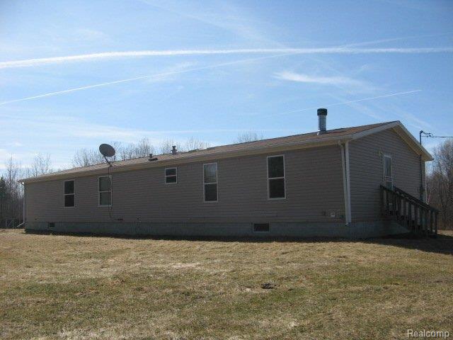 4335 Oak Road Vassar, MI 48768 - Photo 13 of 13 3 Rear