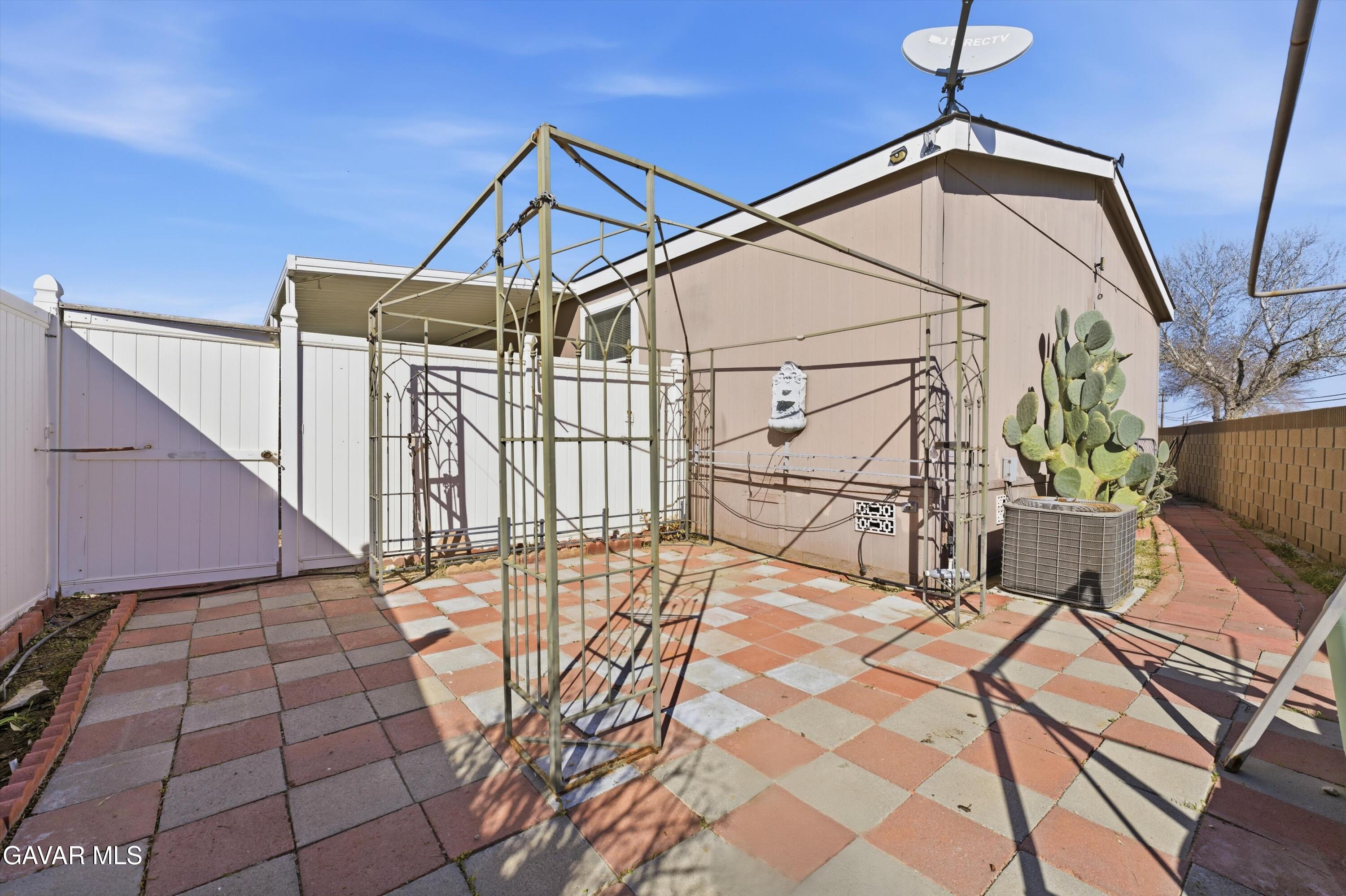 1900 Sandra Way Rosamond, CA 93560 - Photo 17 of 20 a house view with a outdoor space