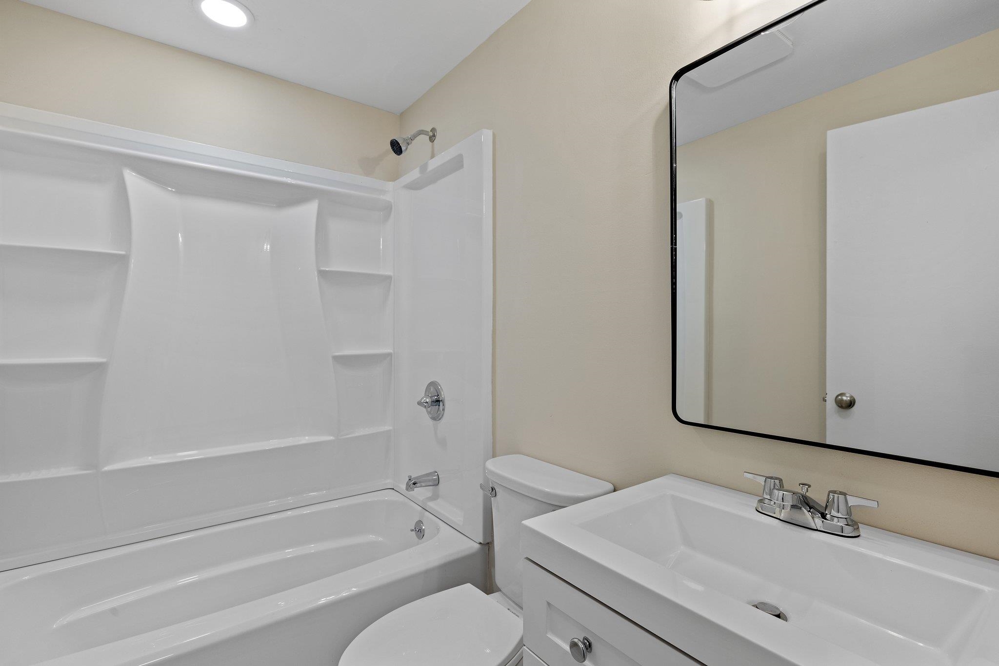 2 Apollo Road Londonderry, NH 03053 - Photo 27 of 40