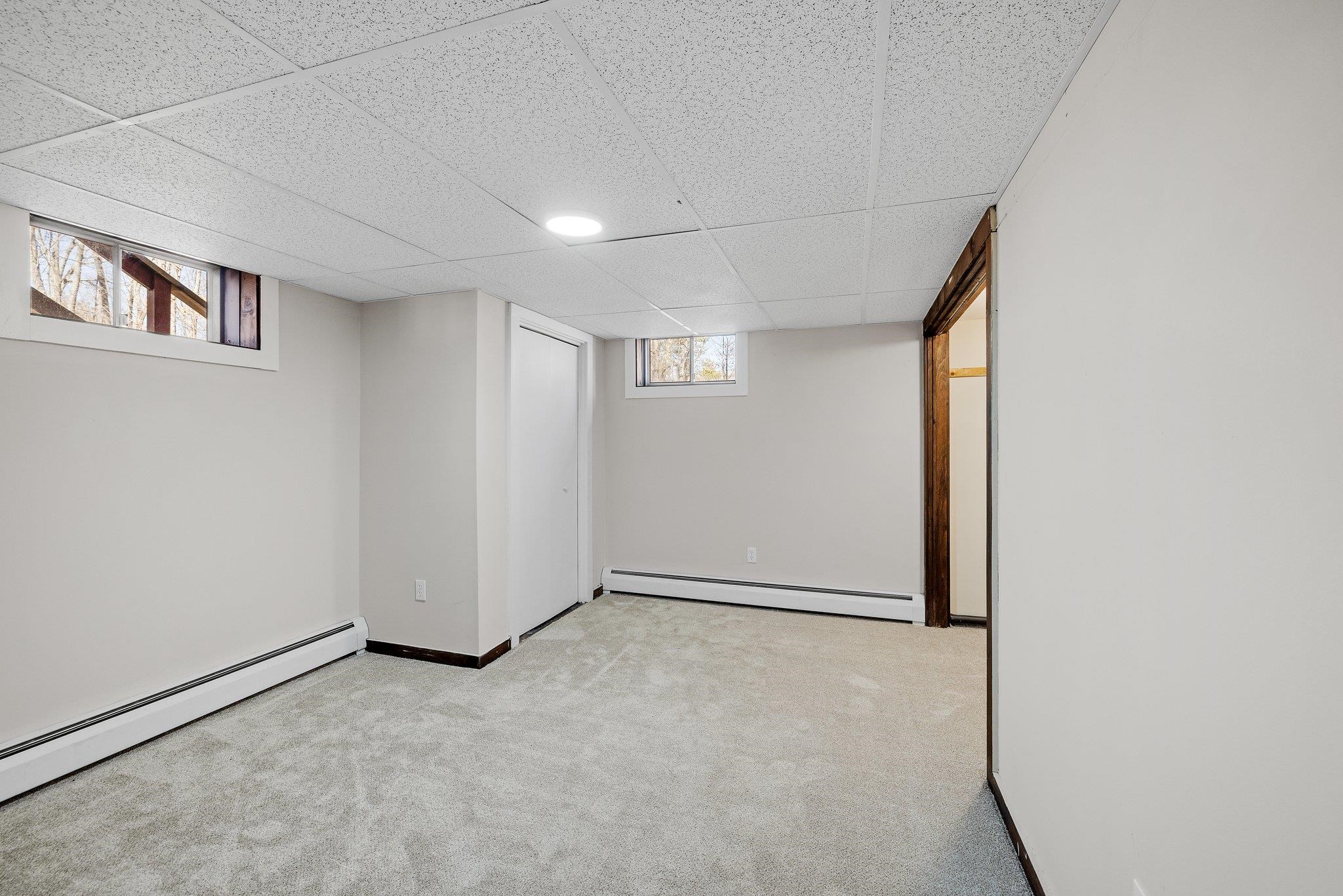 2 Apollo Road Londonderry, NH 03053 - Photo 36 of 40