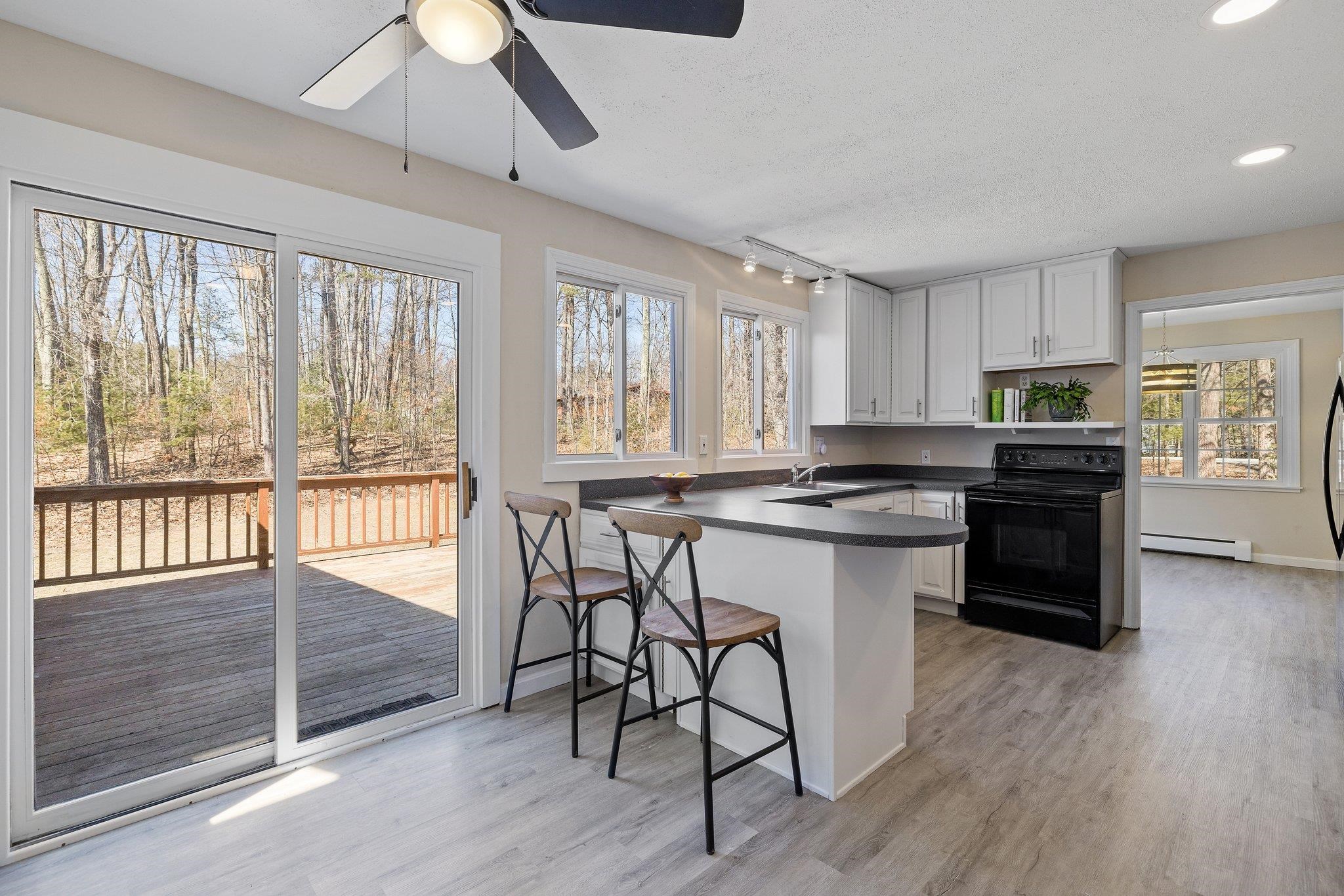 2 Apollo Road Londonderry, NH 03053 - Photo 6 of 40