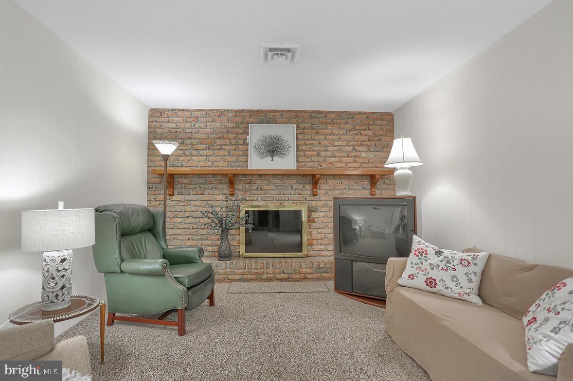 481 Clearview Road Hanover, PA 17331 - Photo 17 of 56 Gallery Image 17