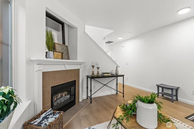 $449,950 | 8923 161st Street East, Puyallup, WA 98375