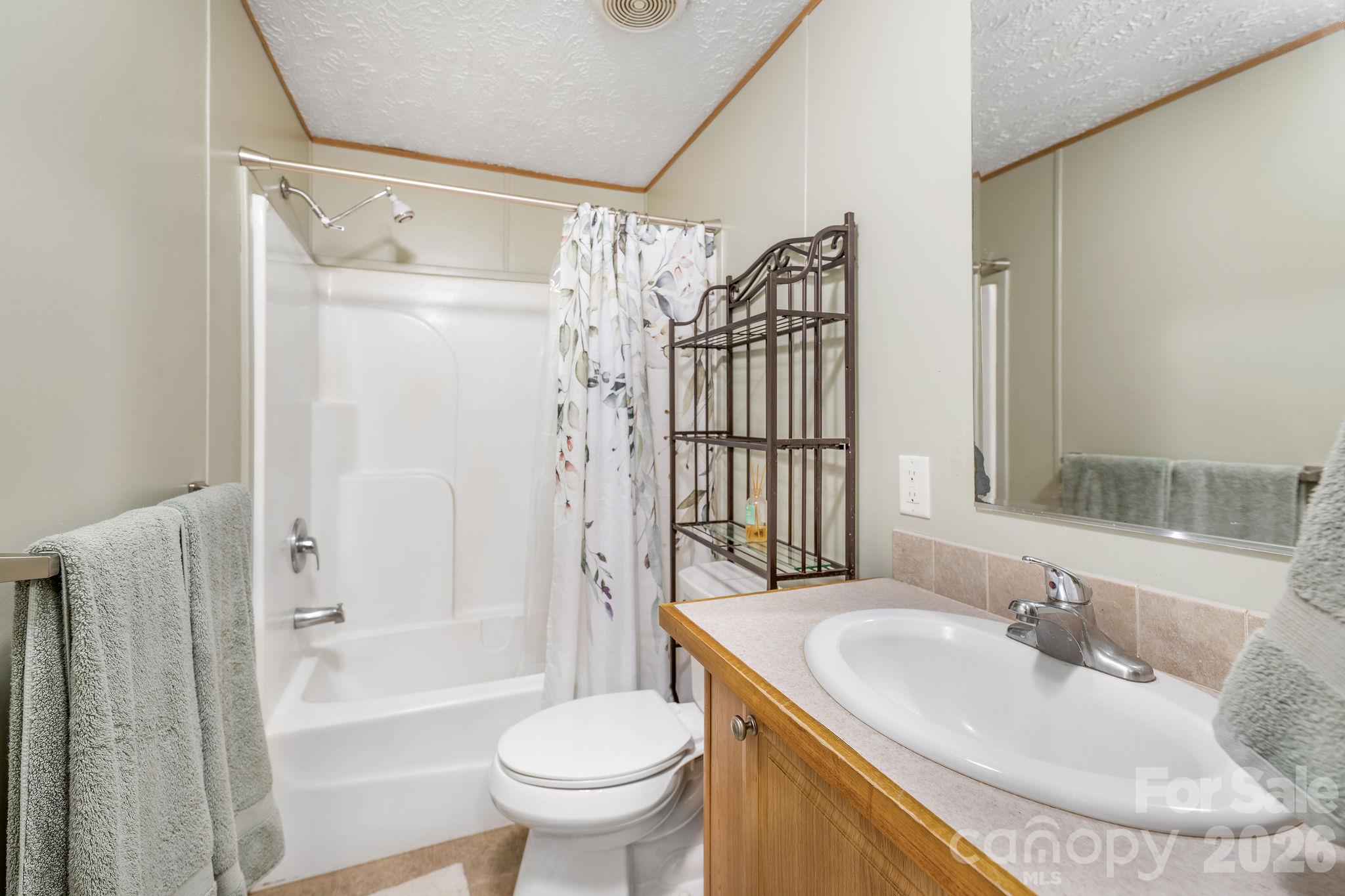 1102 Price Town Road Clyde, NC 28721 - Photo 10 of 39 Gallery Image 10