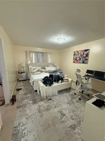 $2,450 | 1950 West 54th Street, Unit 409, Hialeah, FL 33012