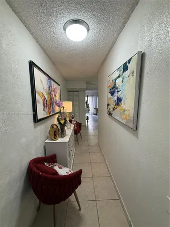 $2,400 | 1950 West 54th Street, Unit 409, Hialeah, FL 33012