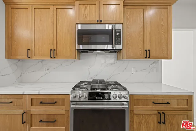 $9,990 | 11151 Hortense Street, North Hollywood, CA 91602