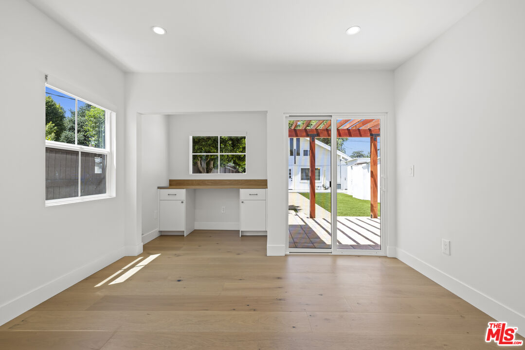 11151 Hortense Street North Hollywood, CA 91602 - Photo 21 of 48