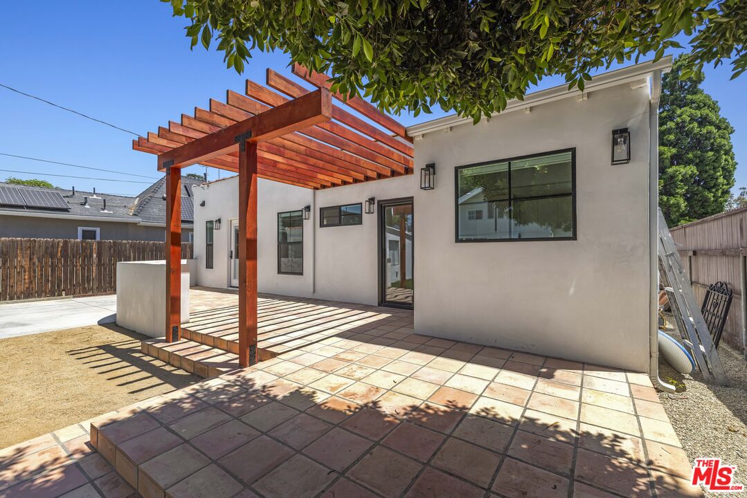 11151 Hortense Street North Hollywood, CA 91602 - Photo 28 of 48