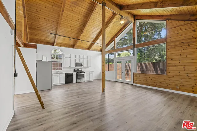 $9,990 | 11151 Hortense Street, North Hollywood, CA 91602