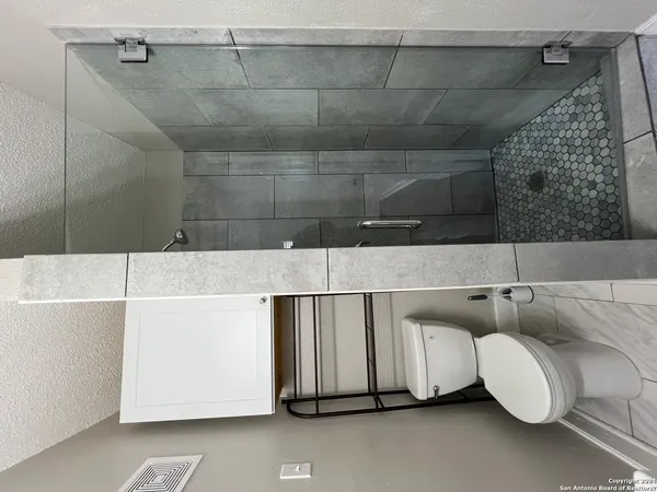 $775 | 825 West Russell Place, Unit 3, San Antonio, TX 78212