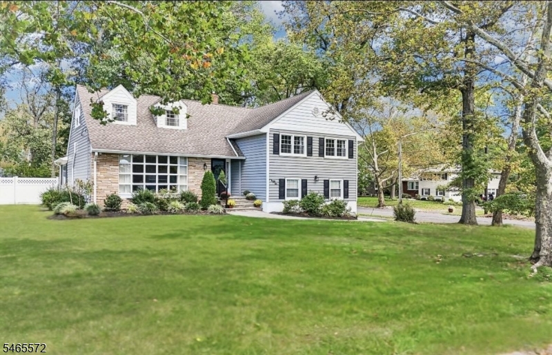 310 Old Grove Road Mountainside, NJ 07092 - Photo 2 of 48 Gallery Image 2