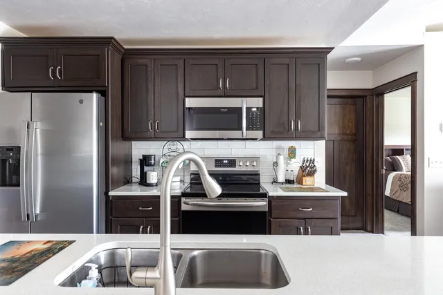 $332,900 | 4842 North Marlo Way, Unit 35, Appleton, WI 54913