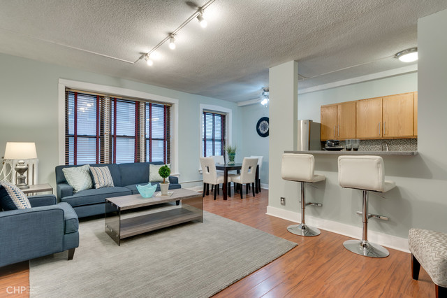 725 West Sheridan Road, Unit 202 Chicago, IL 60613 - Photo 2 of 22