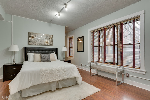 725 West Sheridan Road, Unit 202 Chicago, IL 60613 - Photo 11 of 22