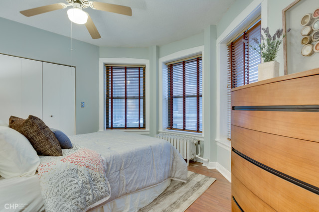 725 West Sheridan Road, Unit 202 Chicago, IL 60613 - Photo 18 of 22