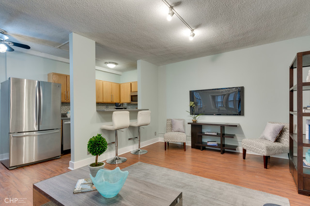 725 West Sheridan Road, Unit 202 Chicago, IL 60613 - Photo 5 of 22