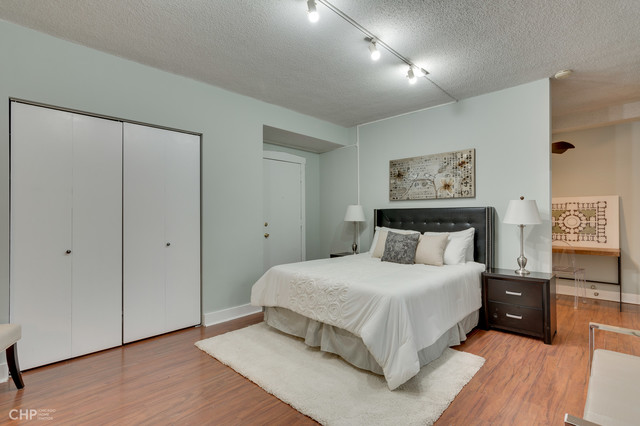 725 West Sheridan Road, Unit 202 Chicago, IL 60613 - Photo 10 of 22