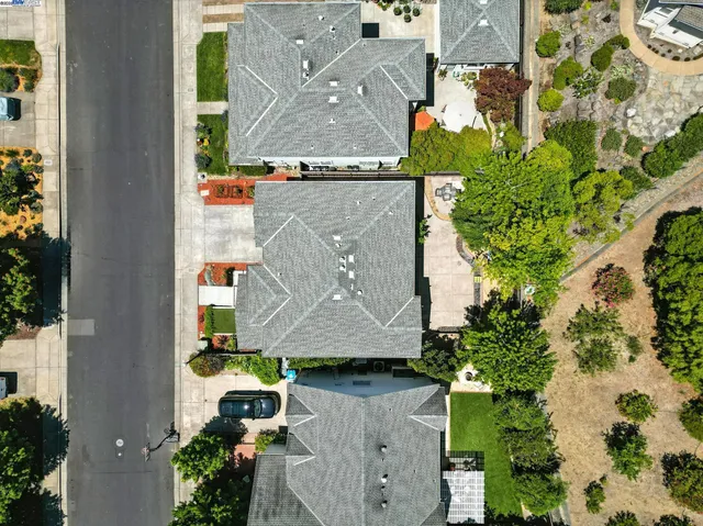 $999,949 | 1708 Latigo Lane, Healdsburg, CA 95448