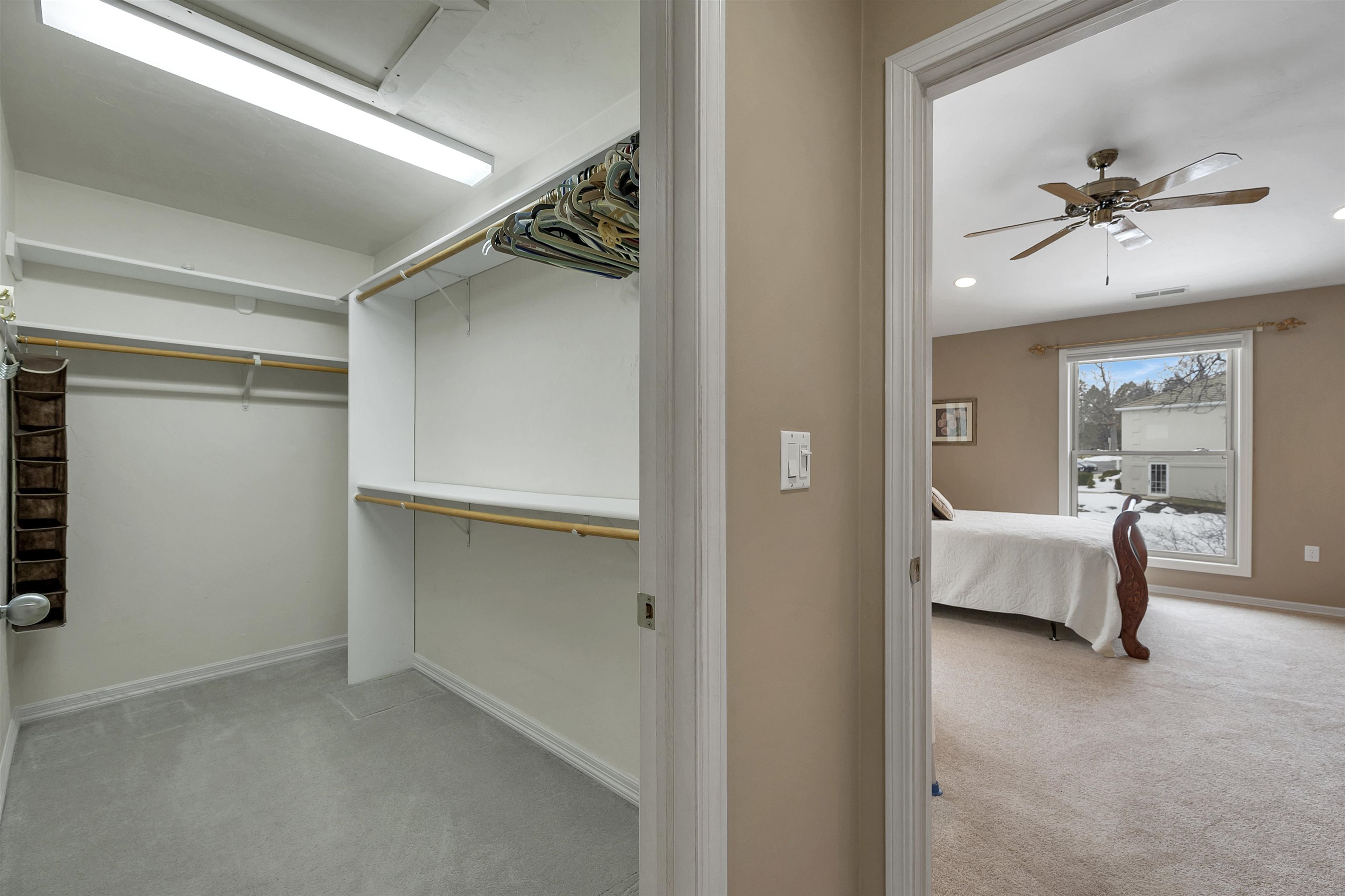 1600 Rustic Oaks Court, Unit 28 Green Bay, WI 54301 - Photo 22 of 45