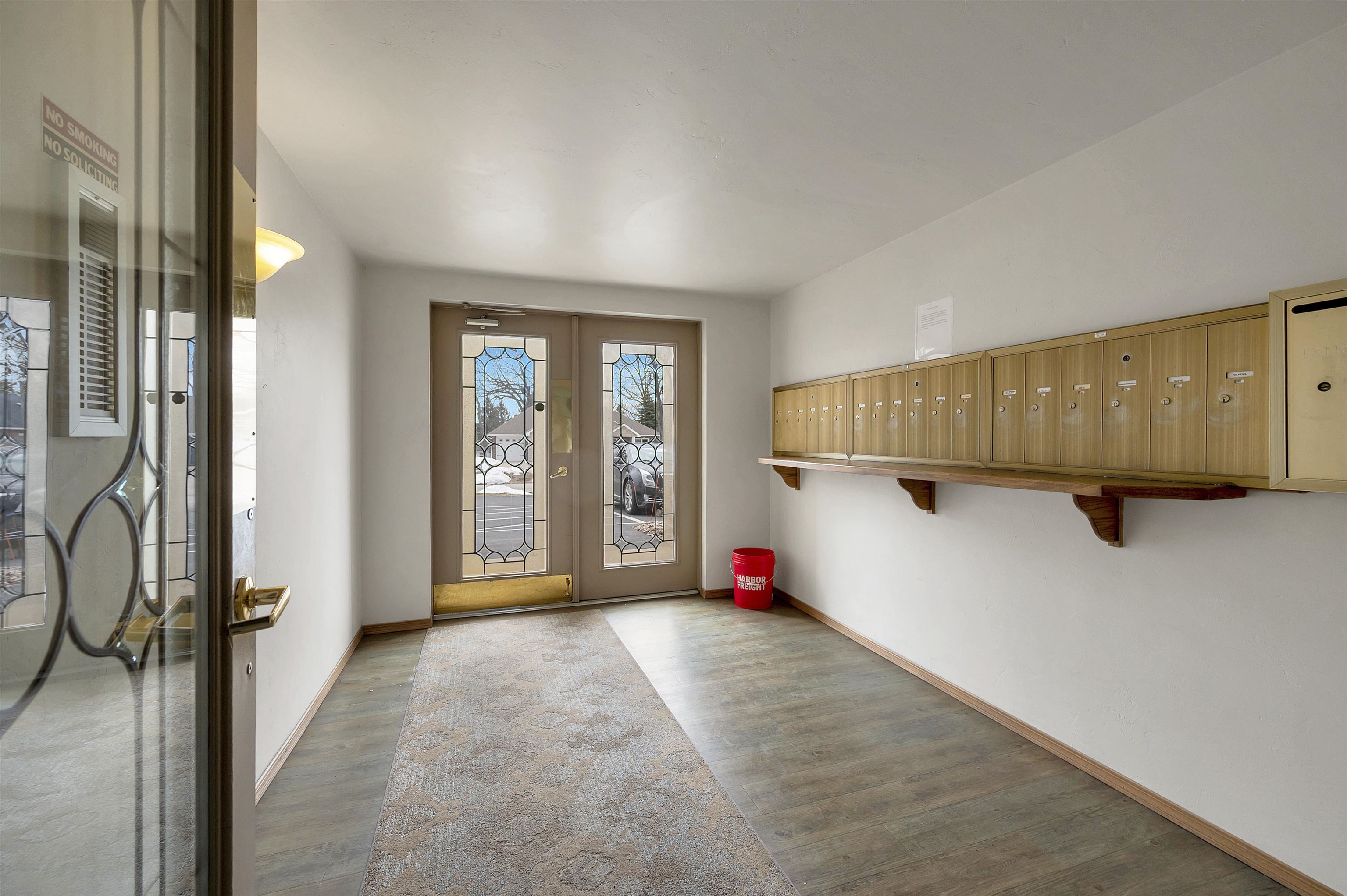 1600 Rustic Oaks Court, Unit 28 Green Bay, WI 54301 - Photo 8 of 45