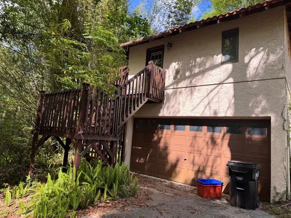$1,300 | 2616 Southwest 4th Place, Unit A, Gainesville, FL 32607